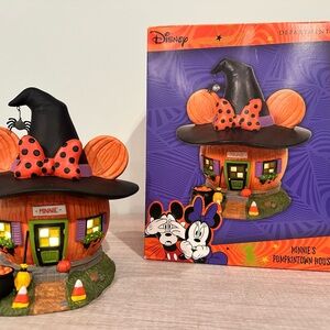 Department 56 - Disney Minnie Halloween Pumpkin House